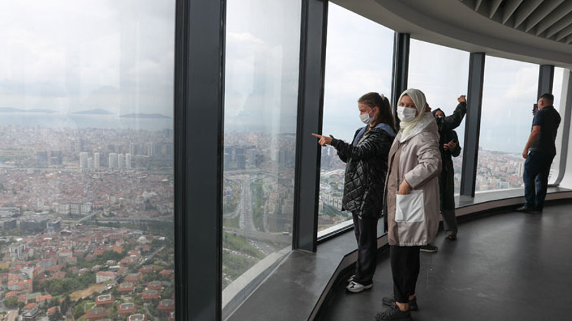 Çamlıca Kulesi ziyaretçilerine kapılarını açtı: Giriş ücretleri cep yakıyor