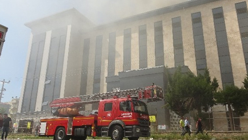 Çanakkale Emniyet müdürlüğü binasında yangın