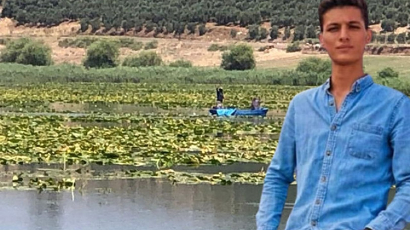 Gölde kayık alabora oldu: 1 ölü