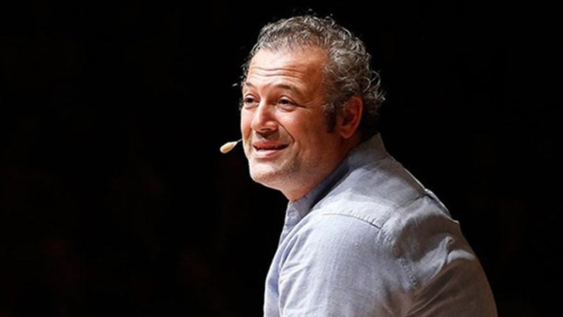 Levent Üzümcü, Twitter paylaşımının sonuna 'üç nokta' eklediği için ifade verdi