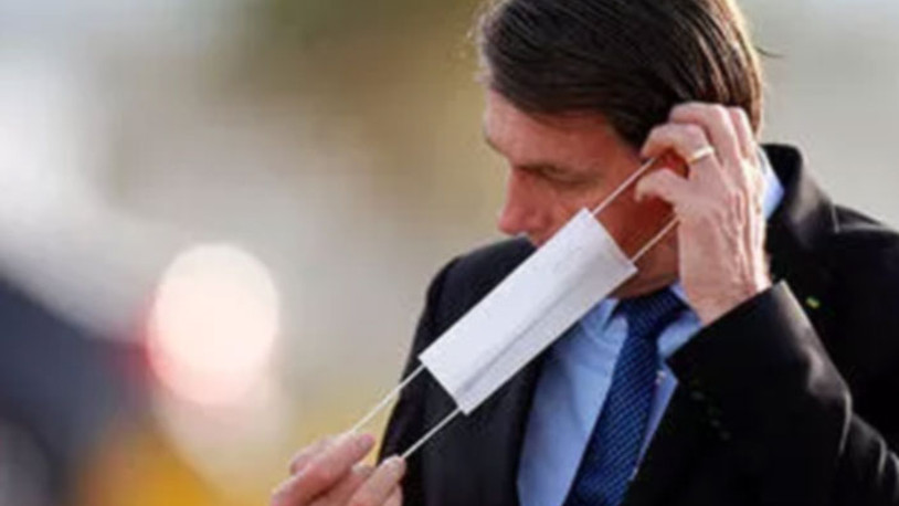 O cumhurbaşkanına maske kullanmadığı için ceza