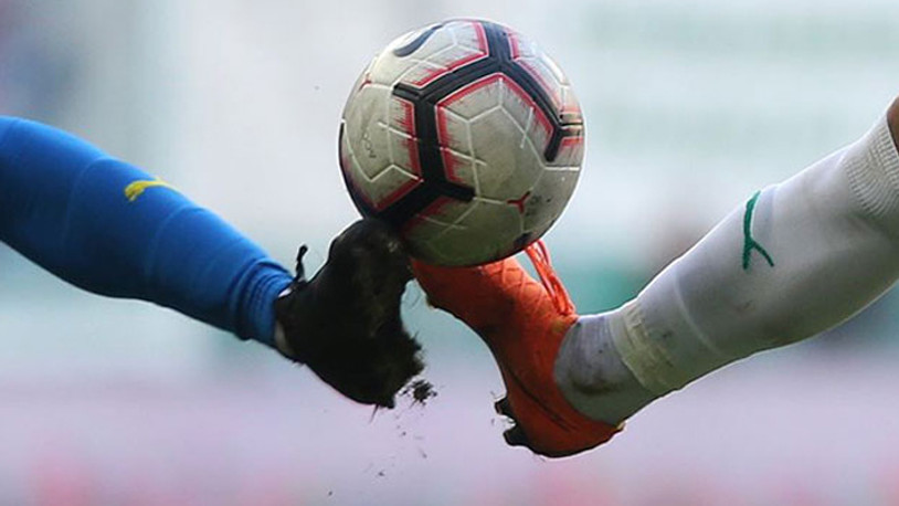 Alanyaspor'un yıldız futbolcusu kalp spazmı geçirdi