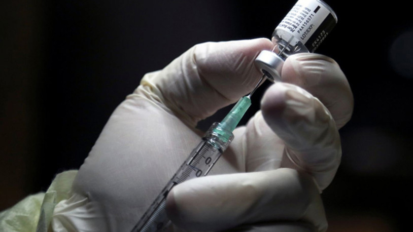 Eczacı odalarından '27 bin eczanede de aşılama yapılsın' önerisi