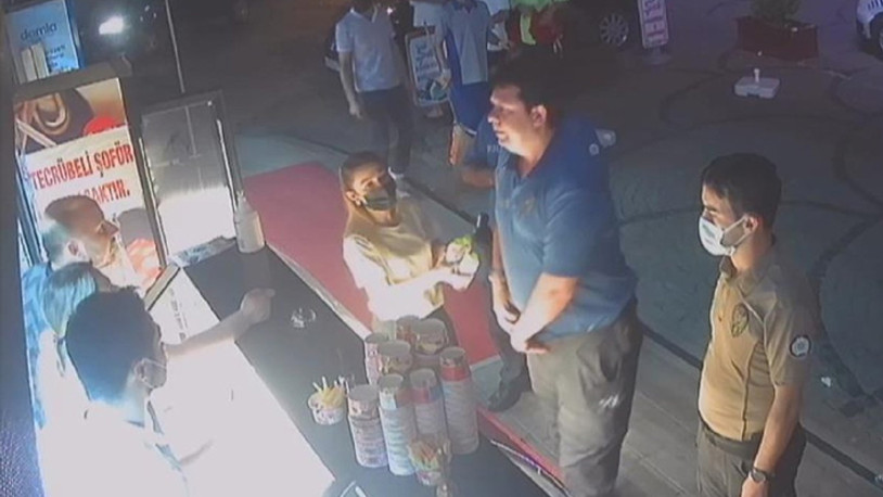 Esnafı yumruklayan polisler görevden uzaklaştırıldı