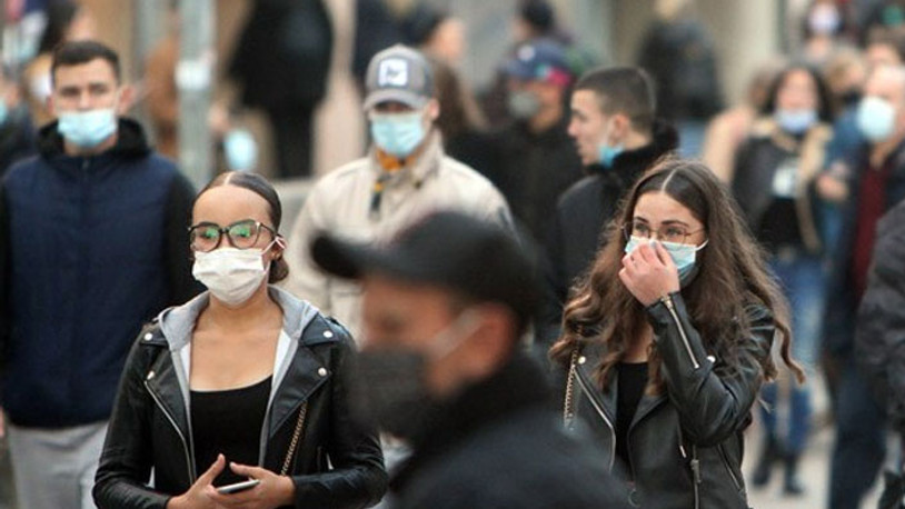 O ülkede ‘günde 100 bin vaka’ uyarısı