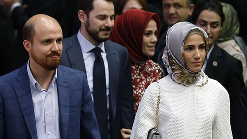 Sümeyye ve Bilal Erdoğan'ın yeni 'çay-waffle' dükkanında fiyatlar belli oldu