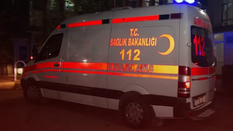 Tartıştığı anne, baba ve kardeşini vurdu