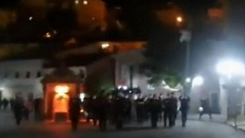 Bitlis'te polisten esnafa sert müdahale: 70 gözaltı