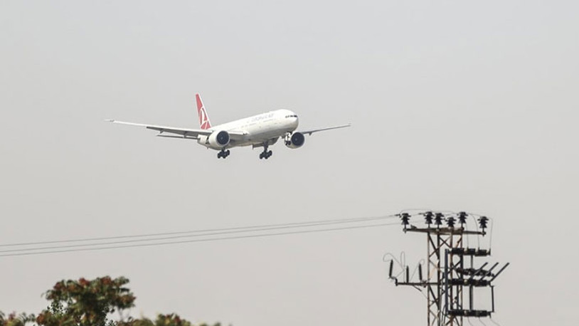 Kabil'den kalkan, Türk askerlerini taşıyan ilk uçak Ankara'ya indi