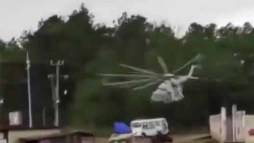 Meksika İçişleri Bakanı'nın içinde olduğu helikopter düştü