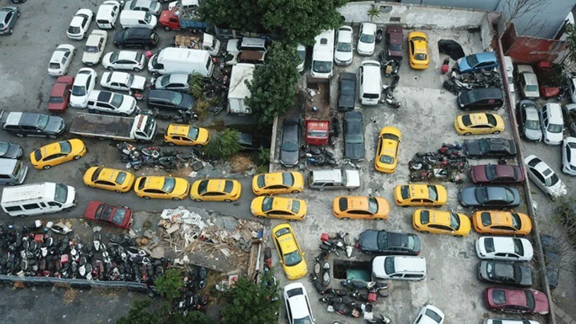 Yediemin otoparkları taksilerle doldu