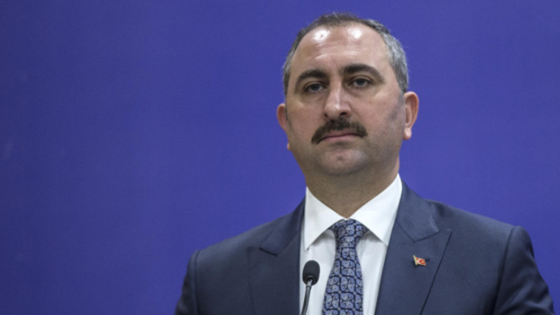 Adalet Bakanı Gül: Devlet ile vatandaş mahkemelik olmayacak