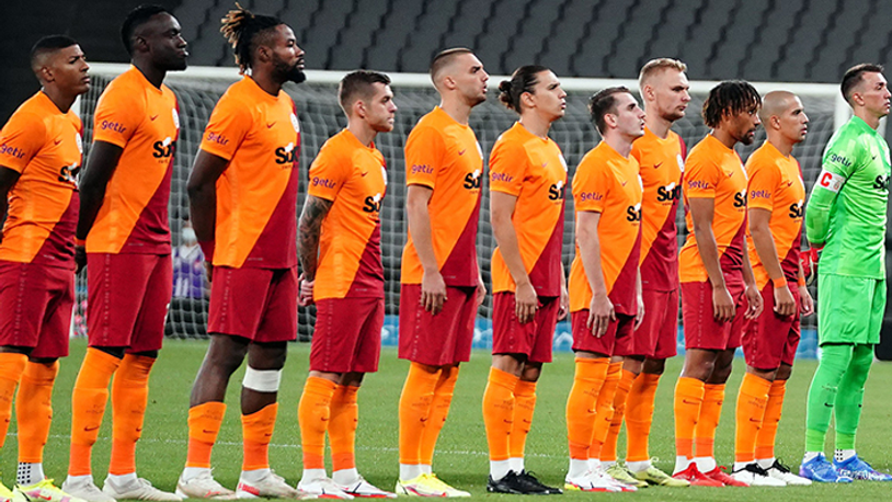 Galatasaray, 16 futbolcu ile yollarını ayırdı