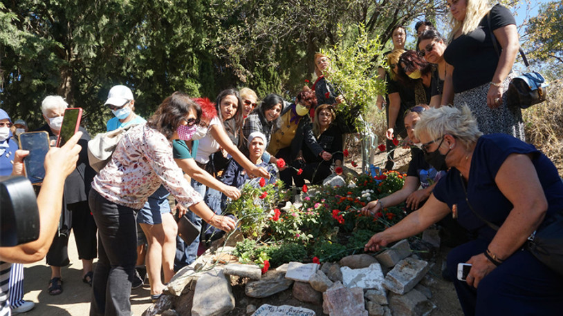 Tuncel Kurtiz, ölüm yıldönümünde mezarı başında anıldı 