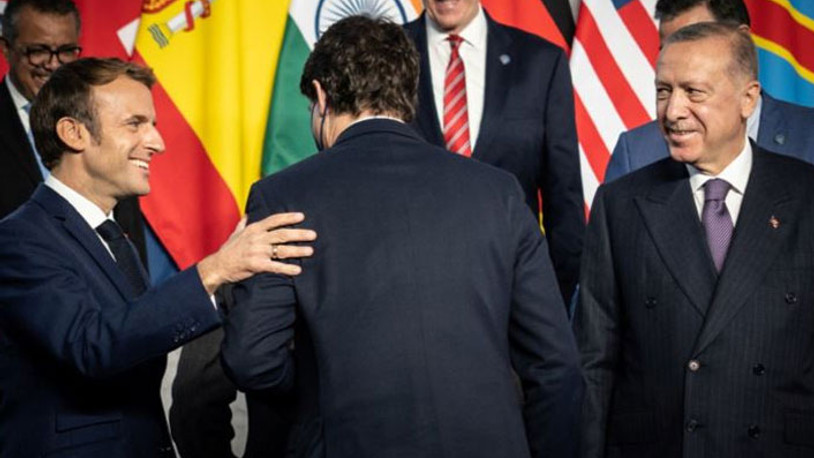 Erdoğan ile Macron bir araya geldi