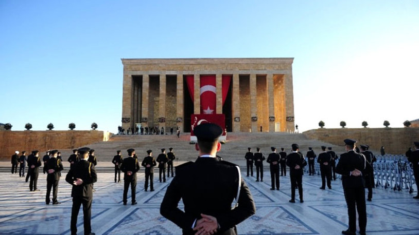 Fox TV, Cumhuriyet ve Anka'ya Anıtkabir'de engel: TGC'den sert açıklama