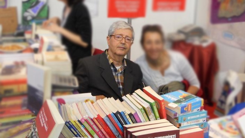 Prof. Dr. Zeki Arıkan hayatını kaybetti