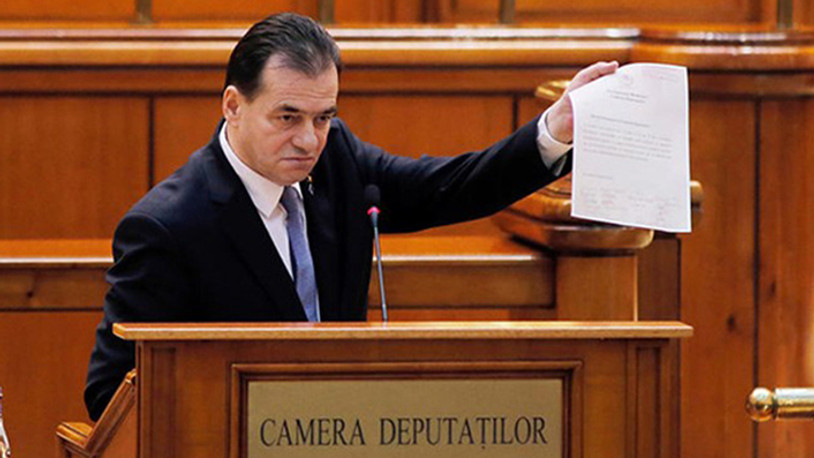 Romanya'da siyasi kriz... Hükümet düştü