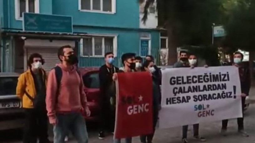 TÜGVA, İzmir'de protesto edildi