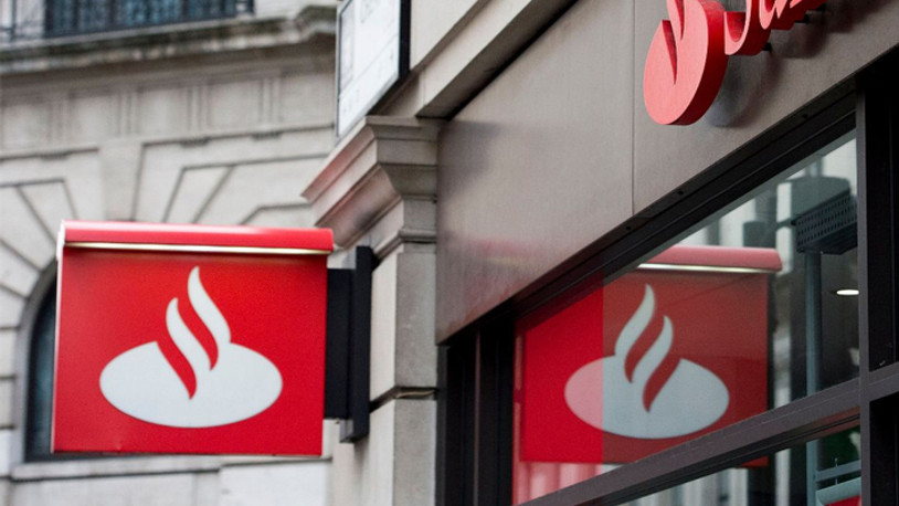 Banka müşterilerine yanlışlıkla para dağıttı