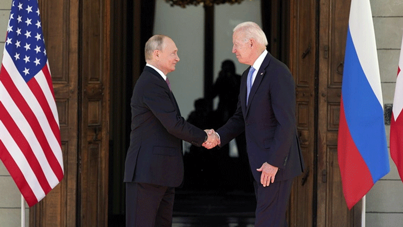 Biden ile Putin arasında kritik görüşme 