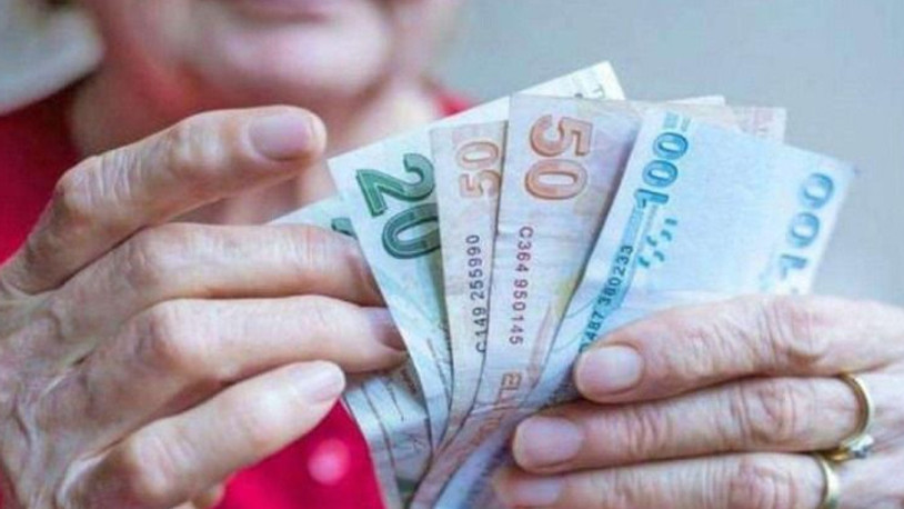 Emekliye zam ne kadar olacak? Cem Küçük ve Veysel Ulusoy'dan flaş tahminler