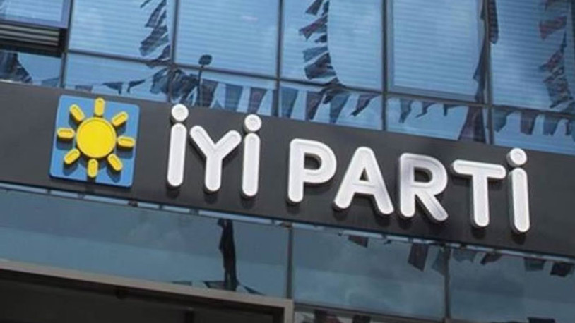 İYİ Parti'den 'Abdullah Gül' çıkışı