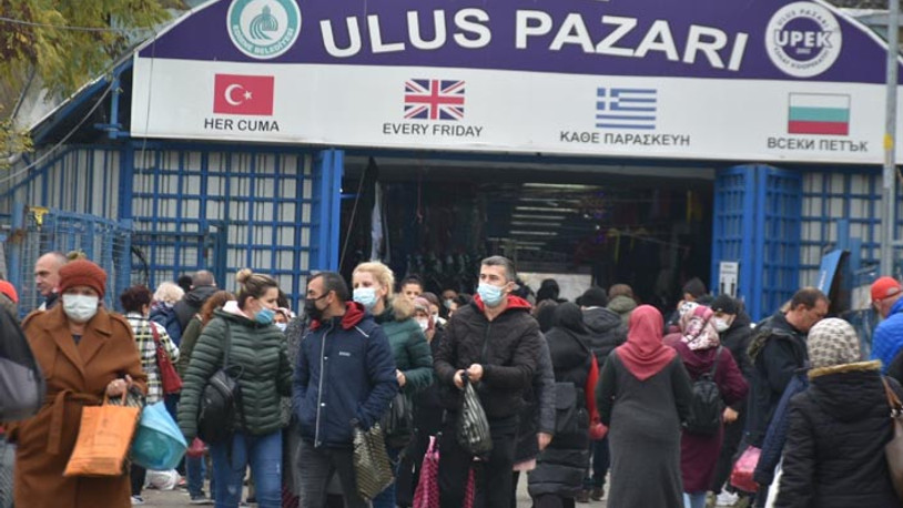 Bulgar turistler PCR testlerini Edirne'de yaptırıyor