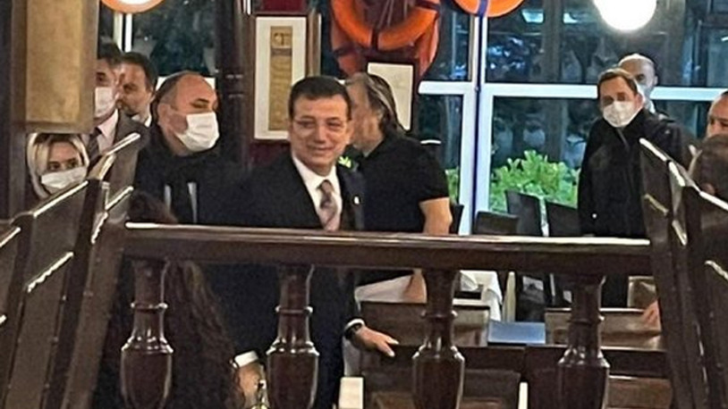 CHP'den AKP'li Ömer Çelik'e: Bir fotoğraftan medet uman aciz bir partinin sözcüsüsün