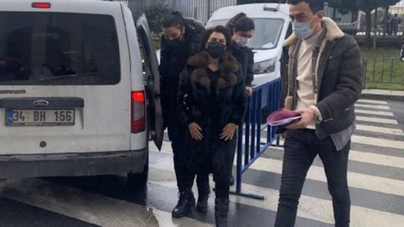 Gazeteci Sedef Kabaş, “Cumhurbaşkanına hakaret” suçlamasıyla tutukland