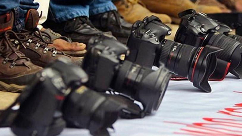 'Gazetecilerin 73,5'i mesleğinden elde ettiği gelirle geçinemiyor'