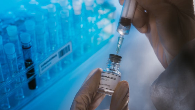 Patentsiz Covid aşısı üretildi