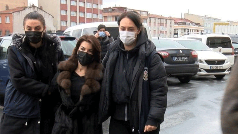 Sedef Kabaş'tan haber var 