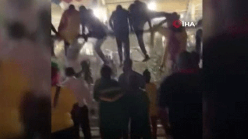 Stadyum girişinde izdiham: 8 ölü, 50 yaralı