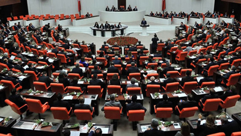 AKP ve MHP Isparta’daki elektrik kesintisine yönelik önergeyi reddetti