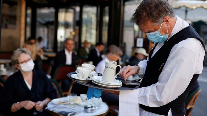 Yemek yerken maske takılabilen maske üretildi