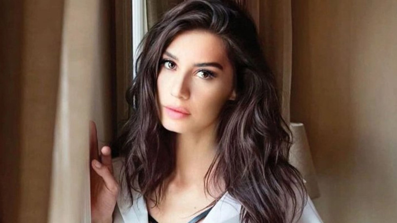 Ünlü oyuncu Burcu Kıratlı’nın dolandırılma davasında karar