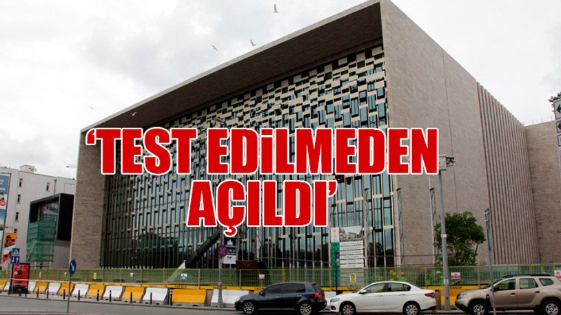 AKM'nin alt katını su bastı