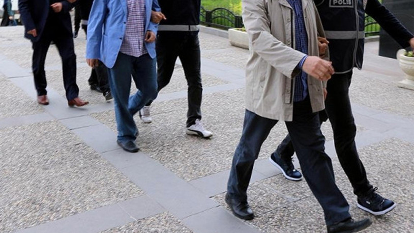 FETÖ'ye sınav operasyonu: 9 şüpheli hakkında gözaltı kararı