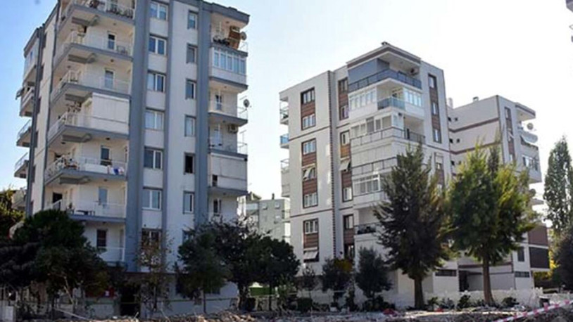 İzmir depreminde yıkılan Yağcıoğlu Apartmanının müteahhitleri hakkında flaş karar...