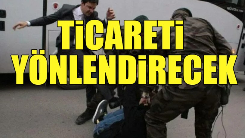 Madenci yakınını tekmeleyen Yusuf Yerkel koltuğuna oturdu