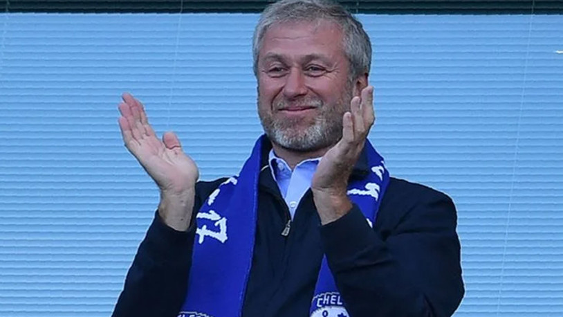 Rus milyarder Abramovic'ten flaş açıklama: Chelsea'yi satıp gelirini Ukraynalılara bağışlayacağım