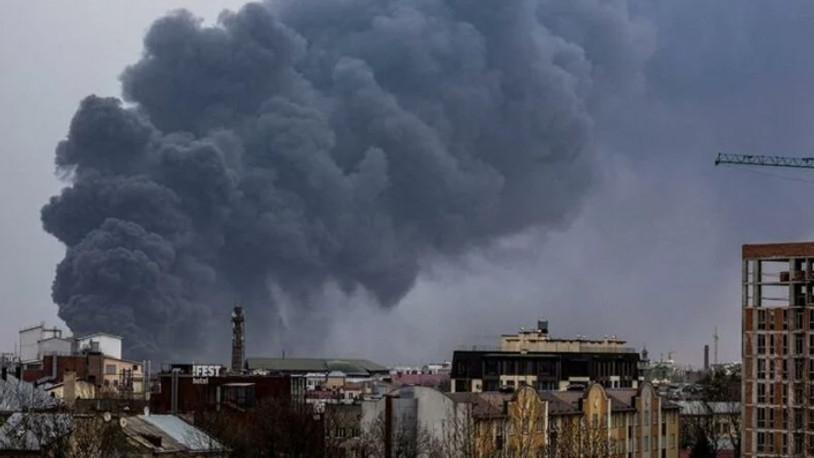 Rusya Lviv şehrini vurdu: Biden'a selam