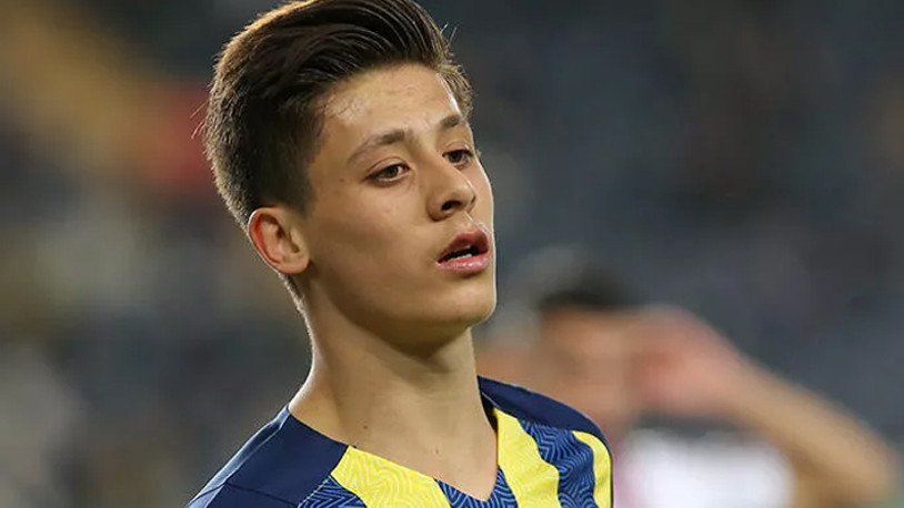Fenerbahçe'de 10 numara genç sahibiyle buluşuyor