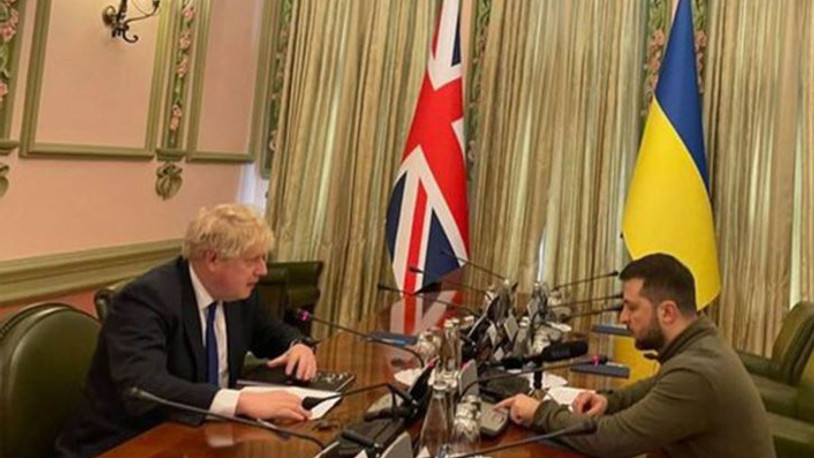 İngiltere Başbakanı Johnson'dan sürpriz ziyaret: Zelenkiy ile bir araya geldiler