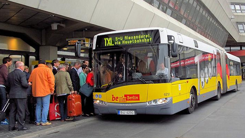 Almanya’da 9 euroya sınırsız yolculuk