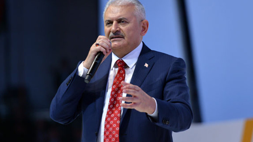 Binali Yıldırım'ın sözlerini hatırlattı: Türkiye olmasa ne olacak? Akın akın mülteciler Avrupa’yı istila edecek