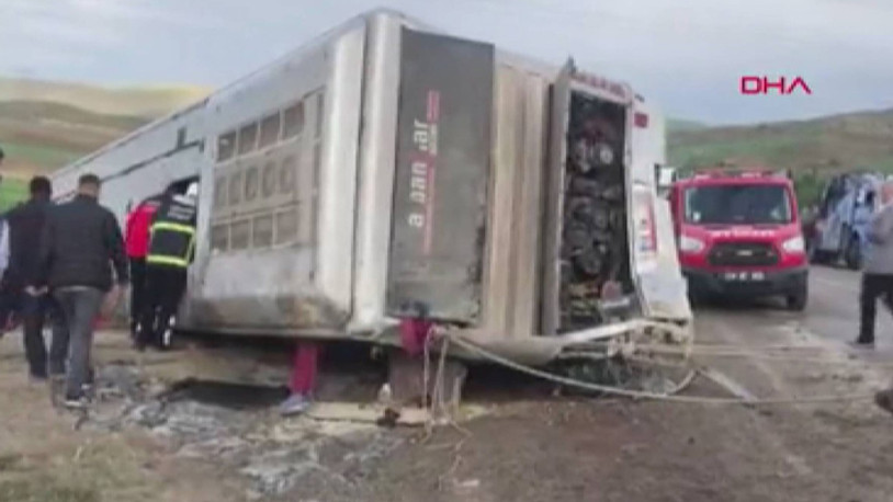 Çankırı’da otobüs kazası: 3’ü ağır 30 yaralı
