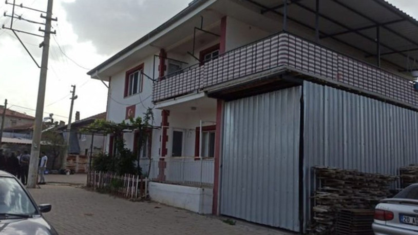 Evde baygın bulunmuşlardı: İki kız kardeşten biri hayatını kaybetti