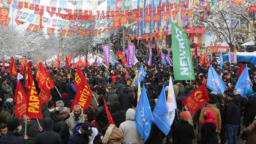 Nevruz kutlamasında 20 öğrenci gözaltına alındı